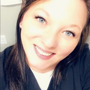 Meet your Posher, Edna